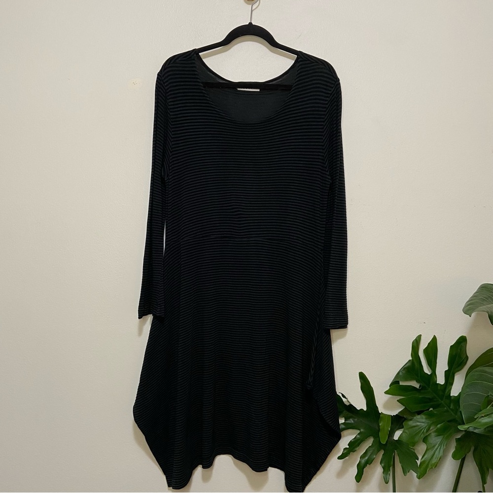 Bryn Walker Long Sleeve Gray Black Striped Crewneck Lagenlook Dress